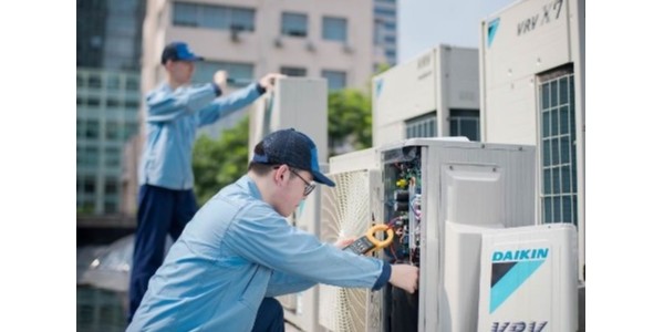 上海中央空調(diào)清洗維保之空調(diào)外機清洗步驟